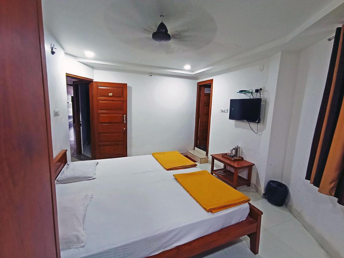 Staymaker Shri Shakti Residency هوبلي المظهر الخارجي الصورة