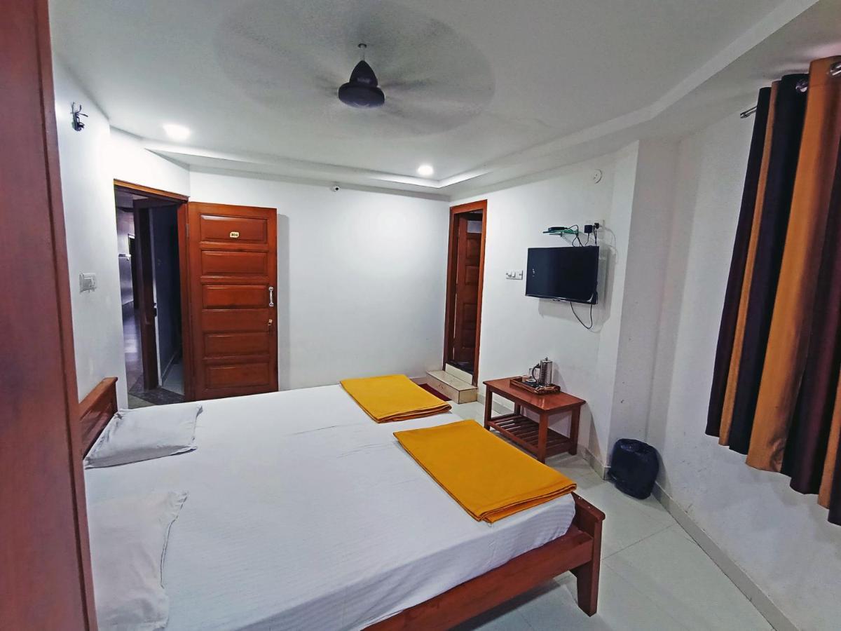 Staymaker Shri Shakti Residency هوبلي المظهر الخارجي الصورة