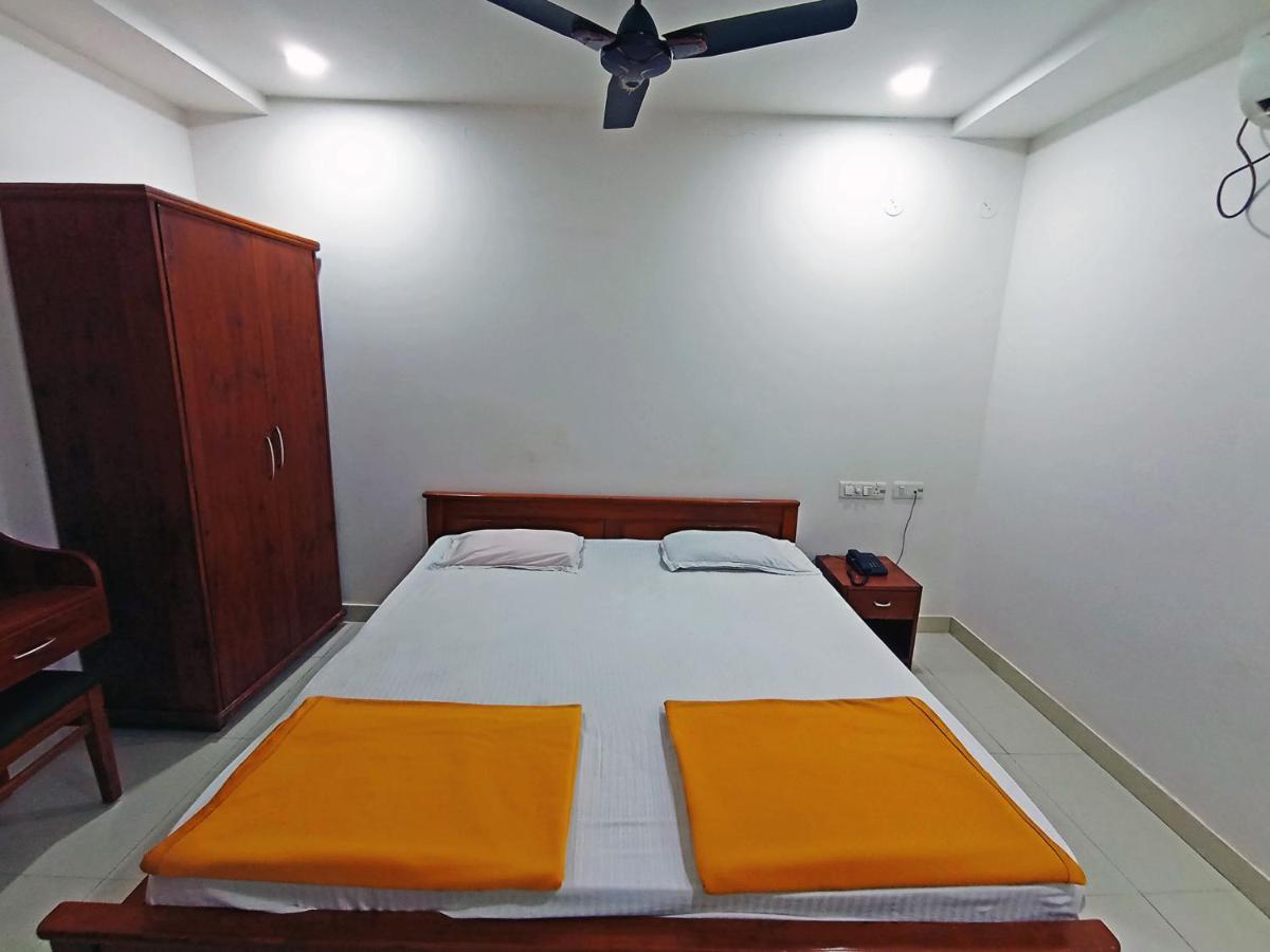 Staymaker Shri Shakti Residency هوبلي المظهر الخارجي الصورة