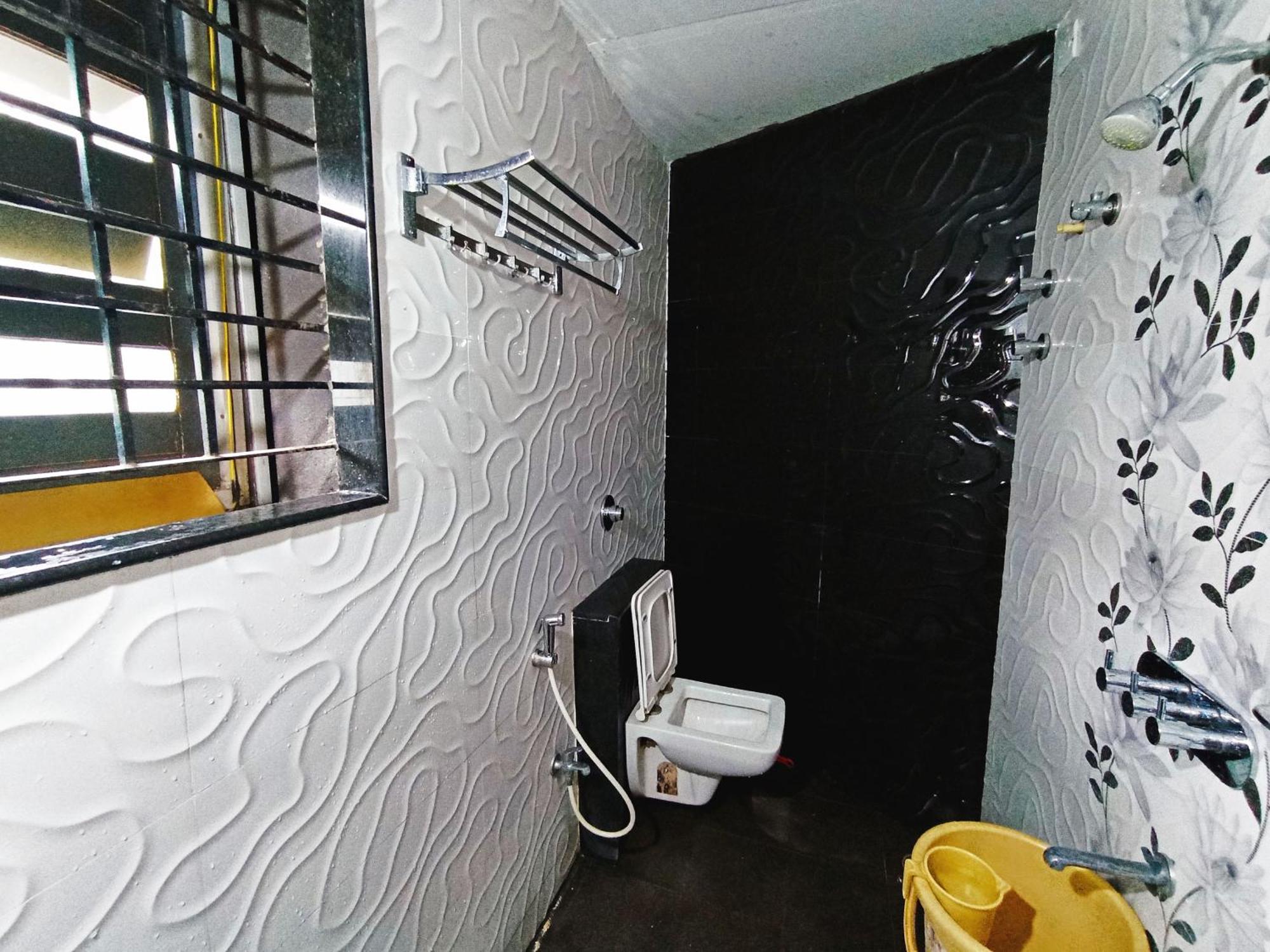 Staymaker Shri Shakti Residency هوبلي المظهر الخارجي الصورة